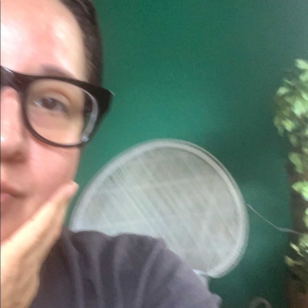 Meet your Posher, Naomi